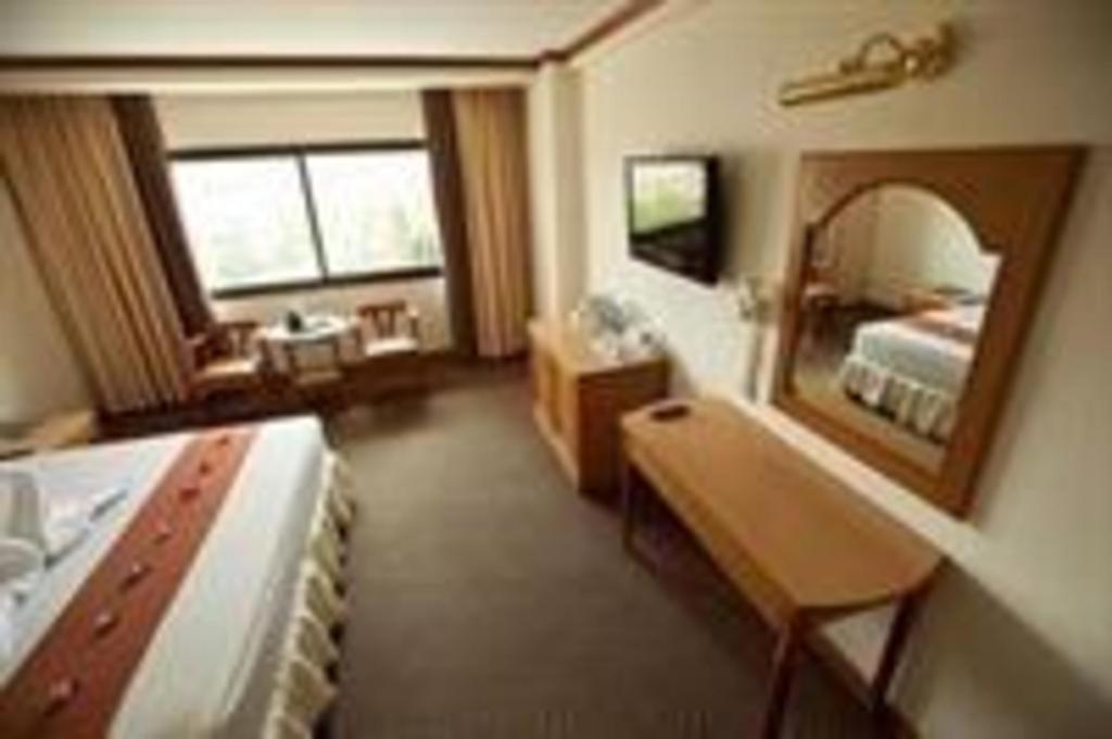 Sing Golden Place Hotel Hat Yai Ngoại thất bức ảnh