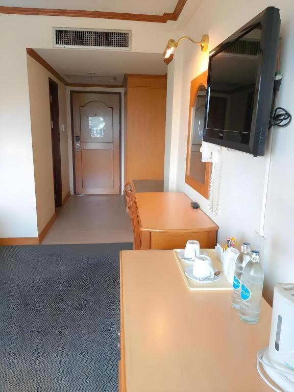Sing Golden Place Hotel Hat Yai Ngoại thất bức ảnh