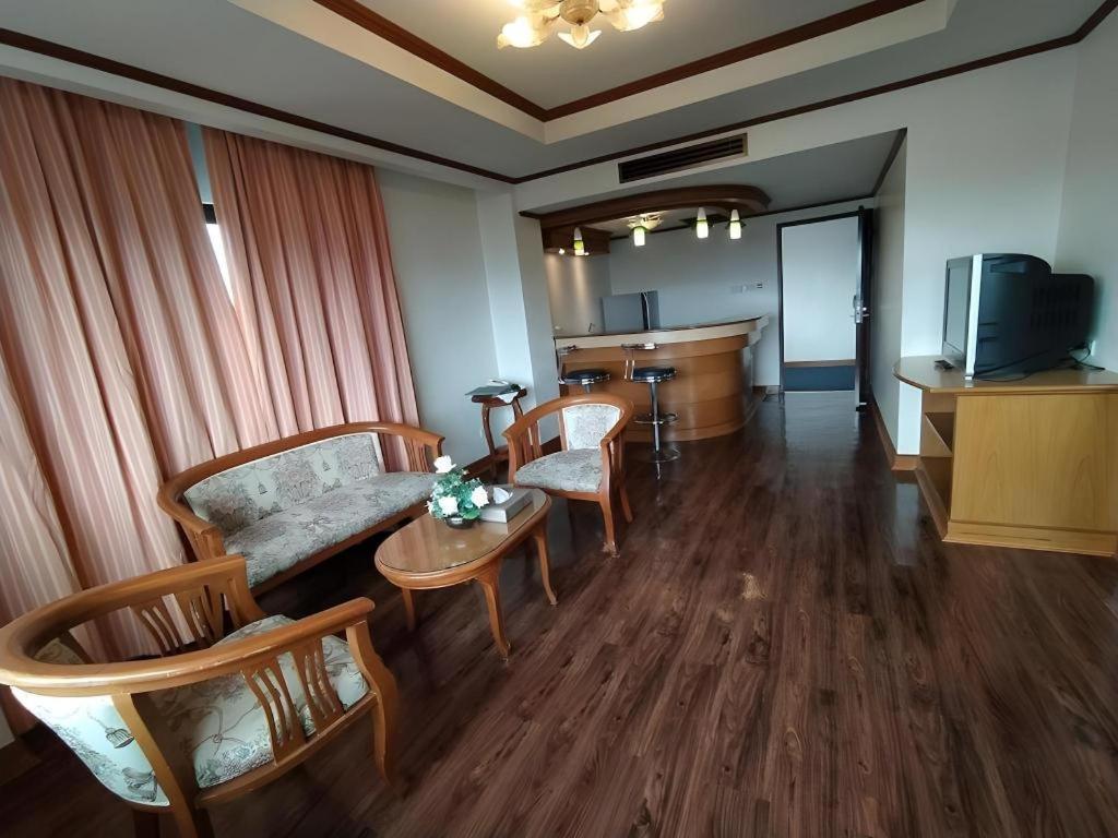 Sing Golden Place Hotel Hat Yai Ngoại thất bức ảnh
